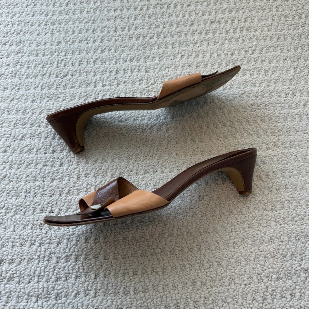 BCBGMaxAzria Brown and Tan Leather Knot Mule Heels - Picture 7 of 14